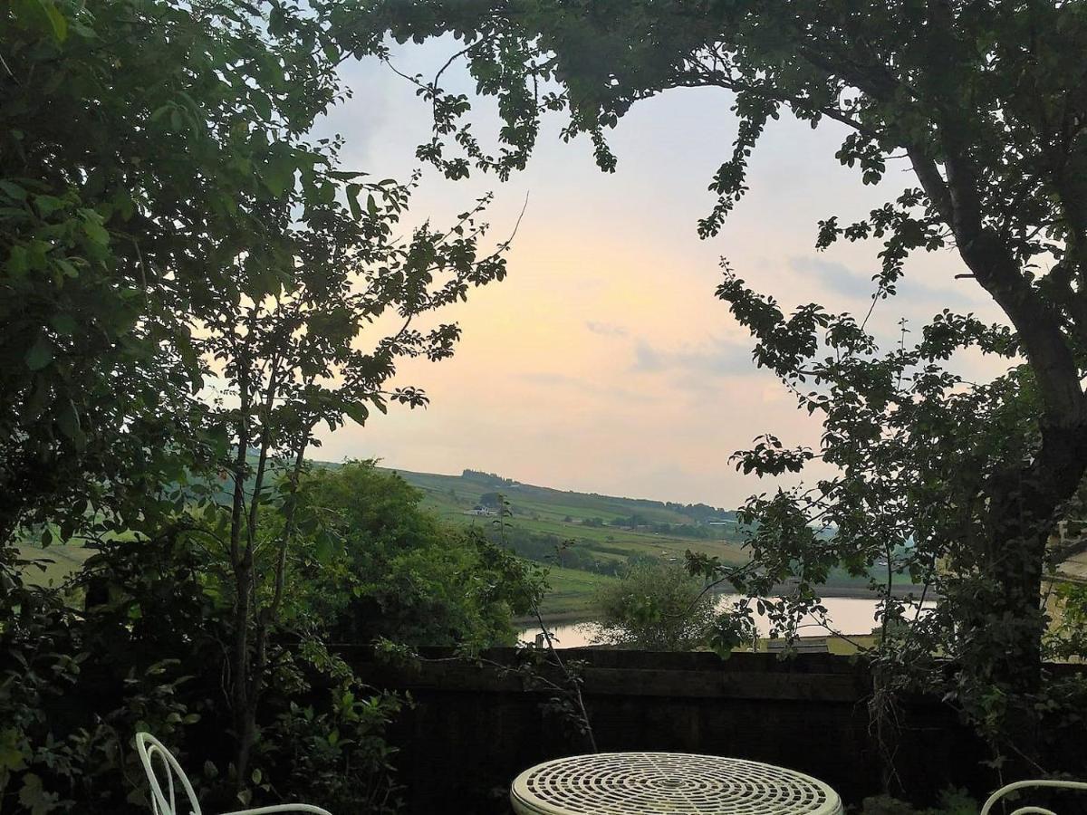 Bijou In Bronte Country With Wood-burning Stove & Hot Tub Haworth