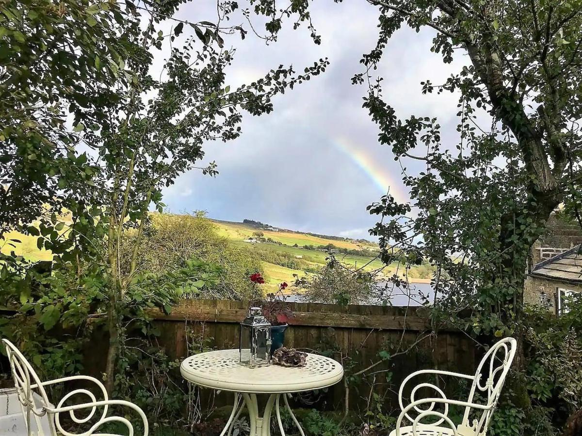 Bijou In Bronte Country With Wood-burning Stove & Hot Tub