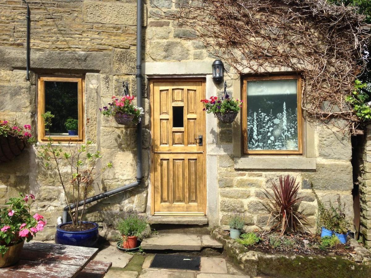 Bijou In Bronte Country With Wood-burning Stove & Hot Tub Holiday home *
