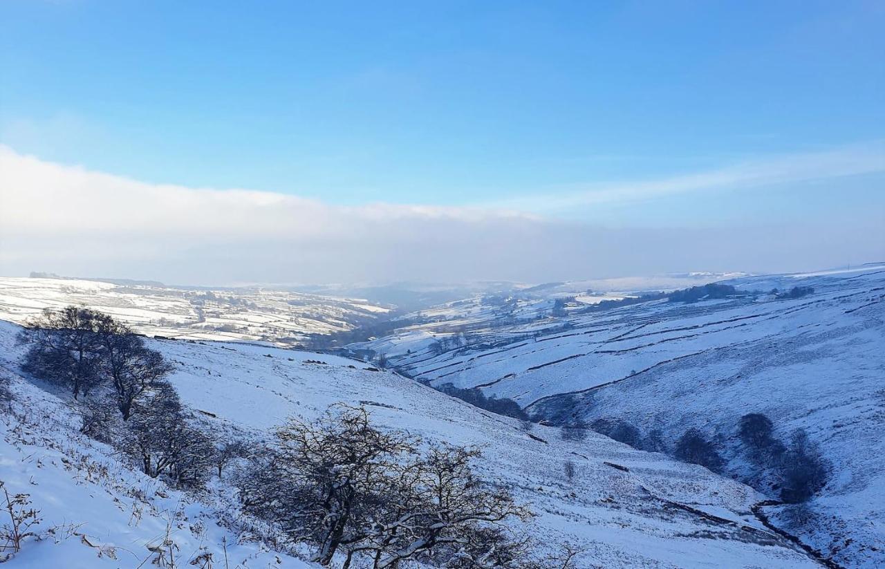 Bijou In Bronte Country With Wood-burning Stove & Hot Tub Holiday home Haworth