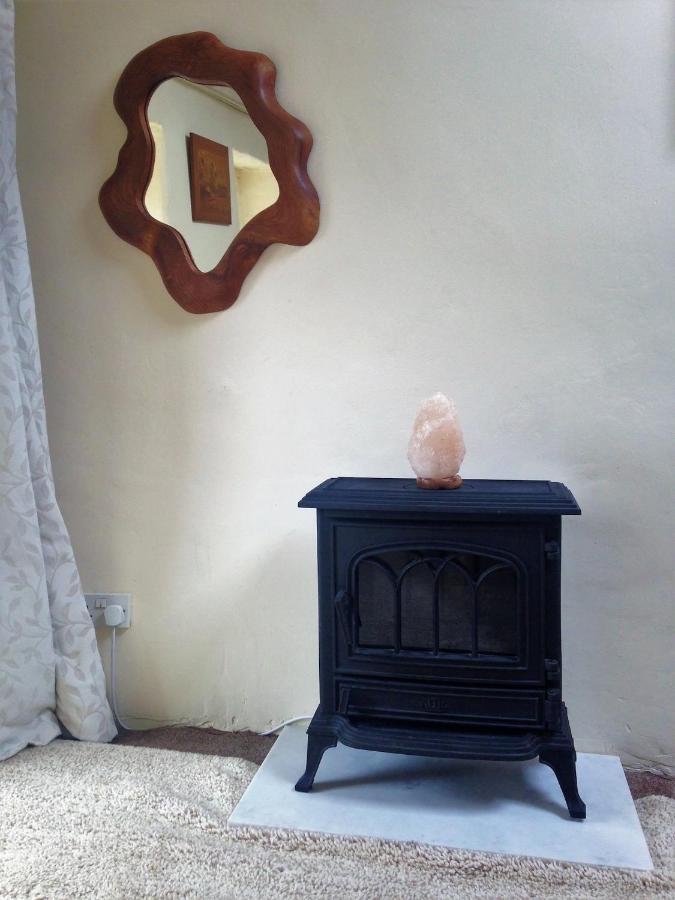Bijou In Bronte Country With Wood-burning Stove & Hot Tub * Haworth